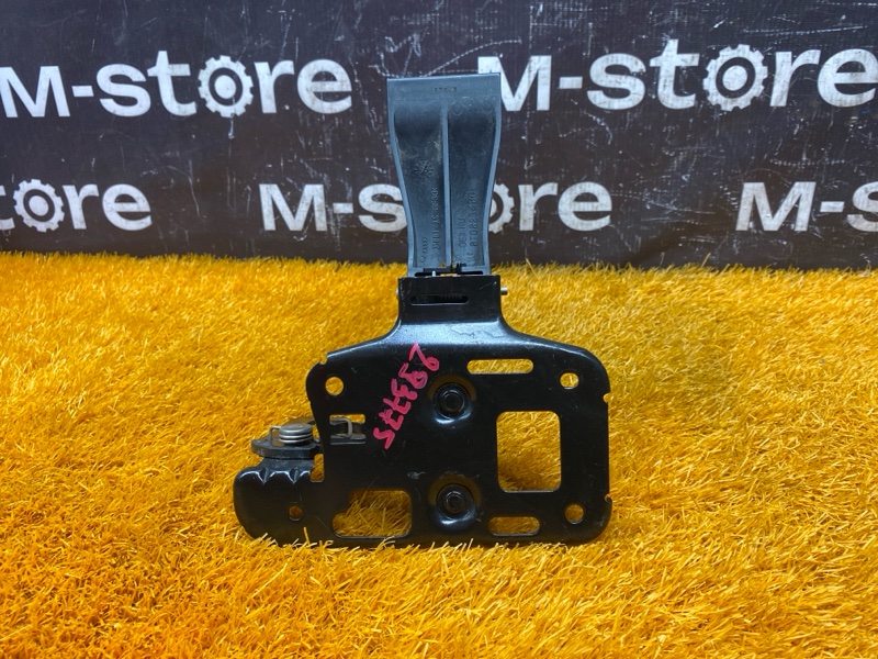 замок капота, 500 рублей, Красноярск