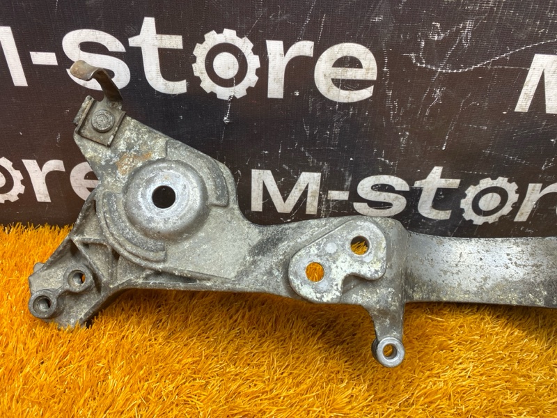 кронштейн редуктора, 1000 рублей, Красноярск