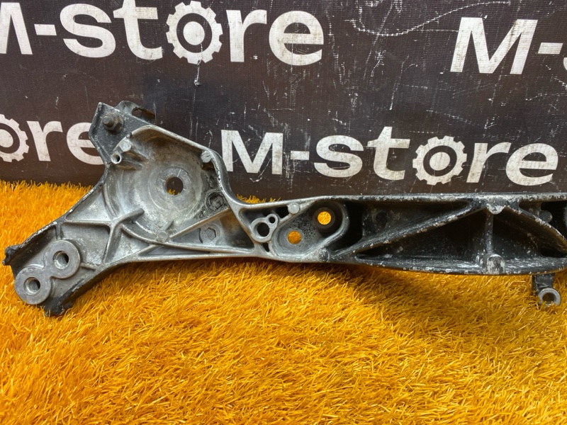 кронштейн редуктора, 1000 рублей, Красноярск