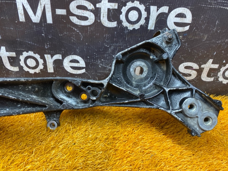 кронштейн редуктора, 1000 рублей, Красноярск