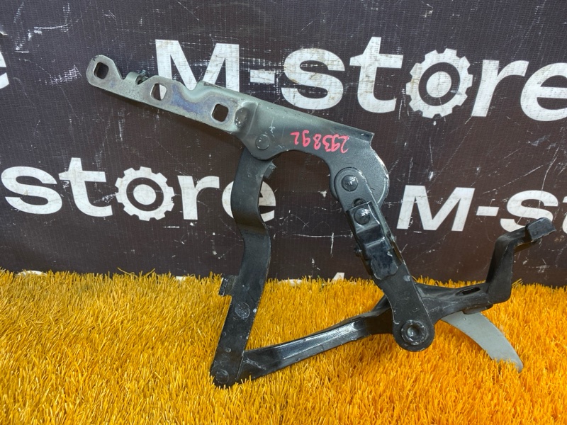 петля капота, 2000 рублей, Красноярск