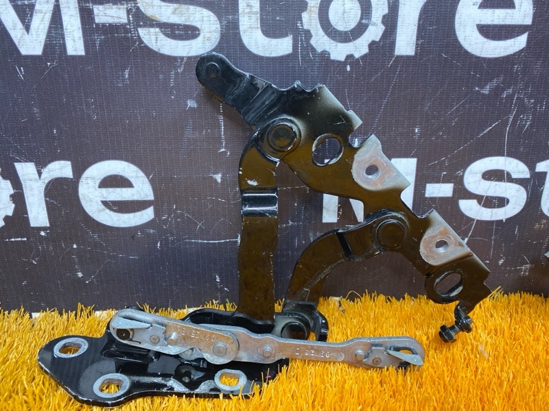 петля капота, 4000 рублей, Красноярск