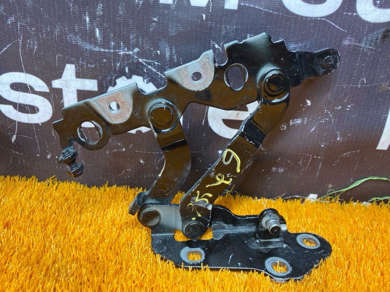 петля капота, 4000 рублей, Красноярск