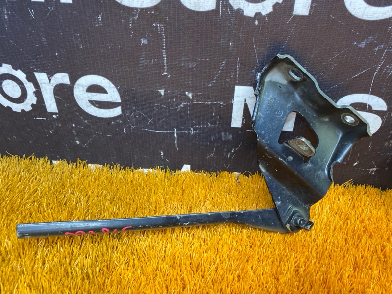 петля капота, 300 рублей, Красноярск