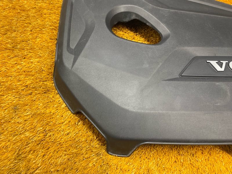 крышка двигателя, 1600 рублей, Красноярск