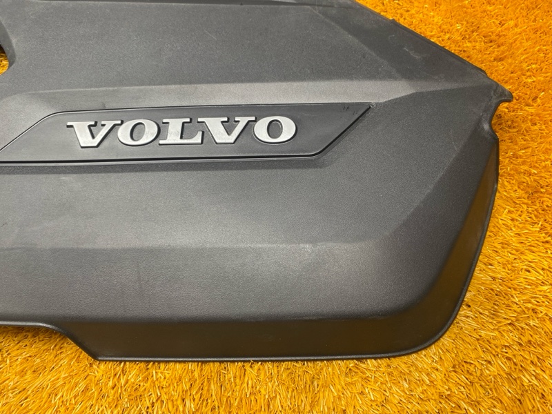 крышка двигателя, 1600 рублей, Красноярск