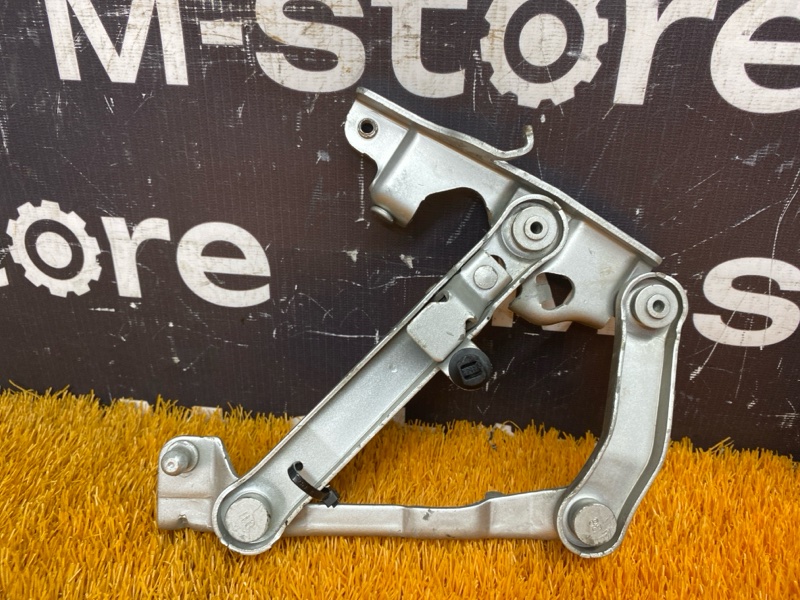 петля капота, 500 рублей, Красноярск