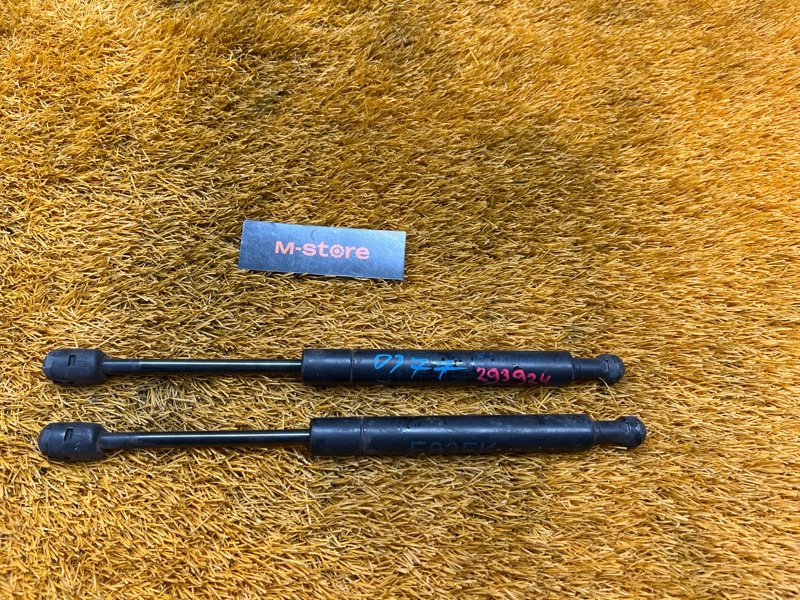 амортизатор капота, 900 рублей, Красноярск