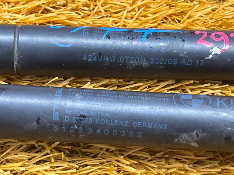 амортизатор капота, 900 рублей, Красноярск