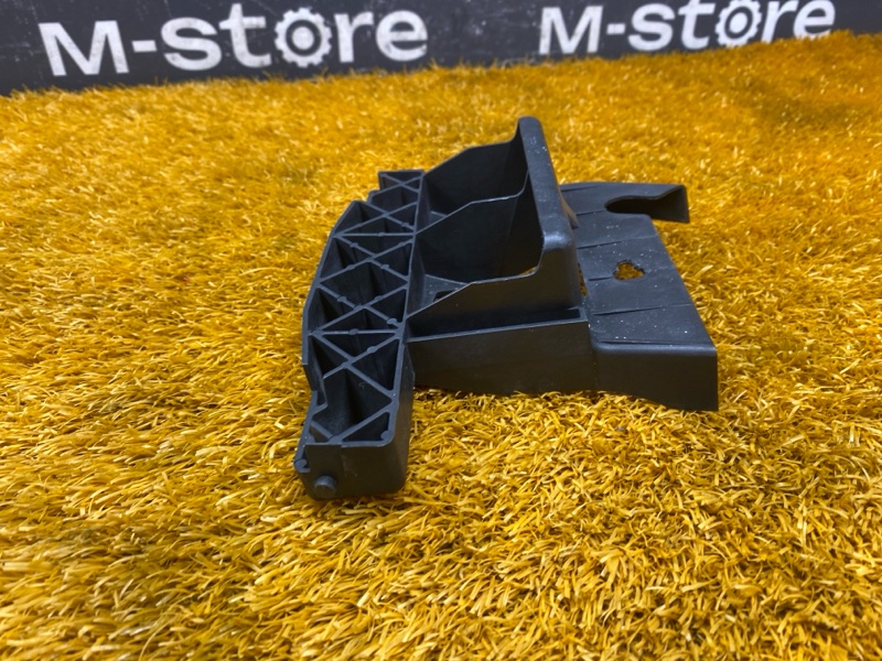 кронштейн, 650 рублей, Красноярск