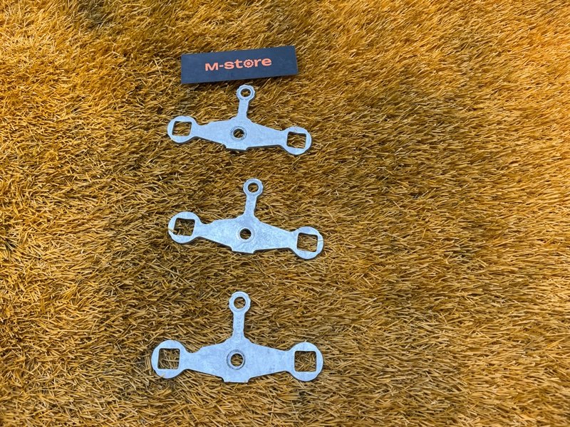 крепление топливной форсунки, 700 рублей, Красноярск