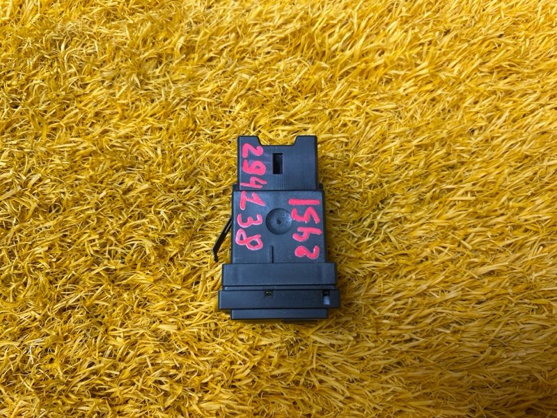 Кнопка подогрева сидений, 300 рублей, Красноярск