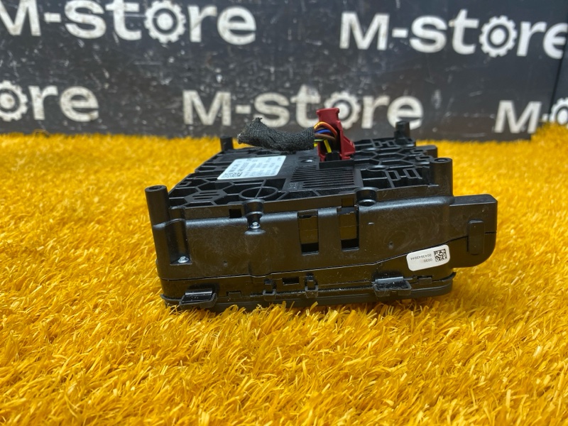 Блок управления мультимедиа, 22000 рублей, Красноярск