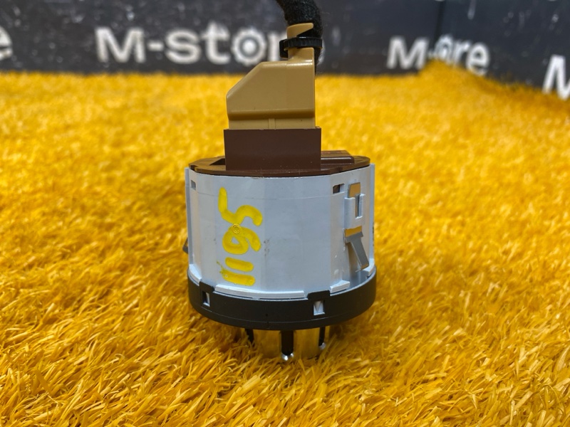 Кнопка переключения режимов подвески, 1400 рублей, Красноярск