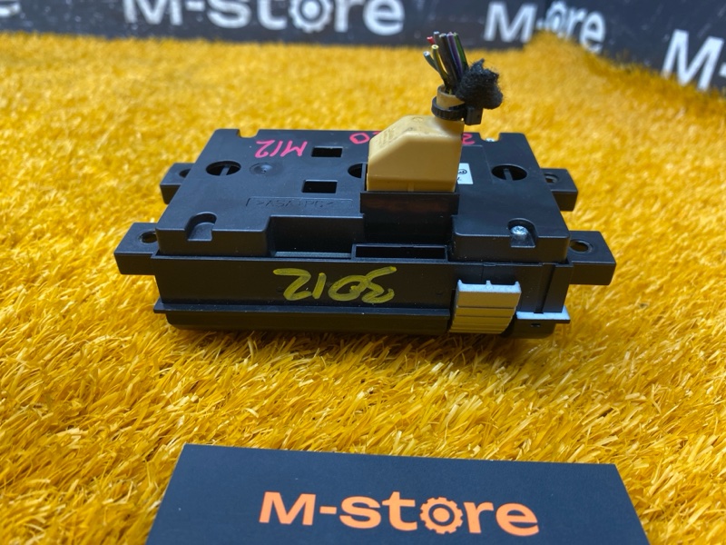 Кнопка управления подвеской, 900 рублей, Красноярск