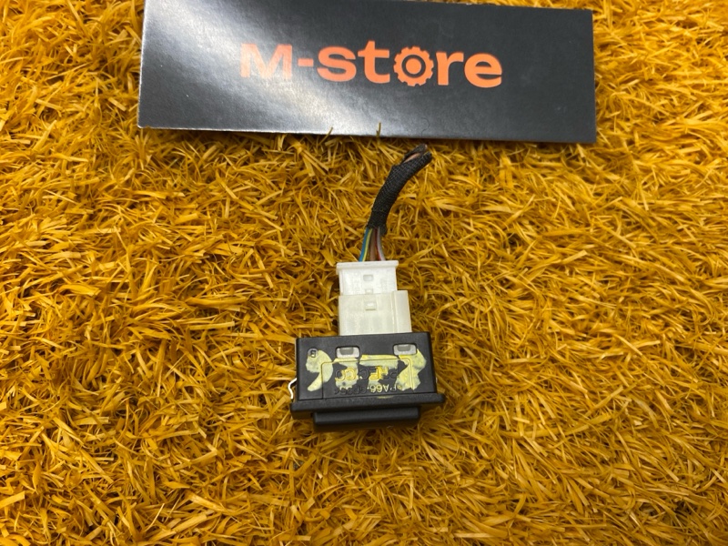 Кнопка открывания багажника, 500 рублей, Красноярск