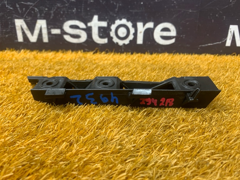 крепление бампера, 500 рублей, Красноярск