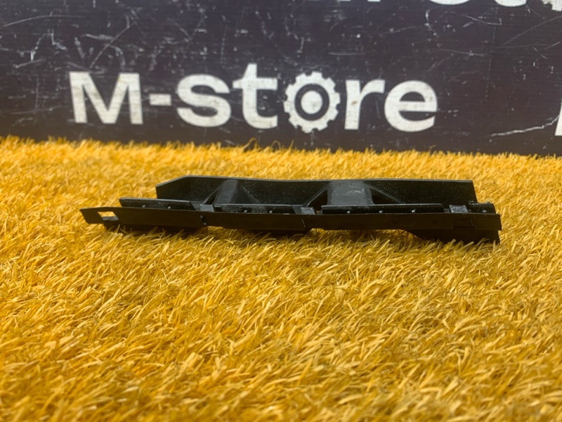 крепление бампера, 500 рублей, Красноярск