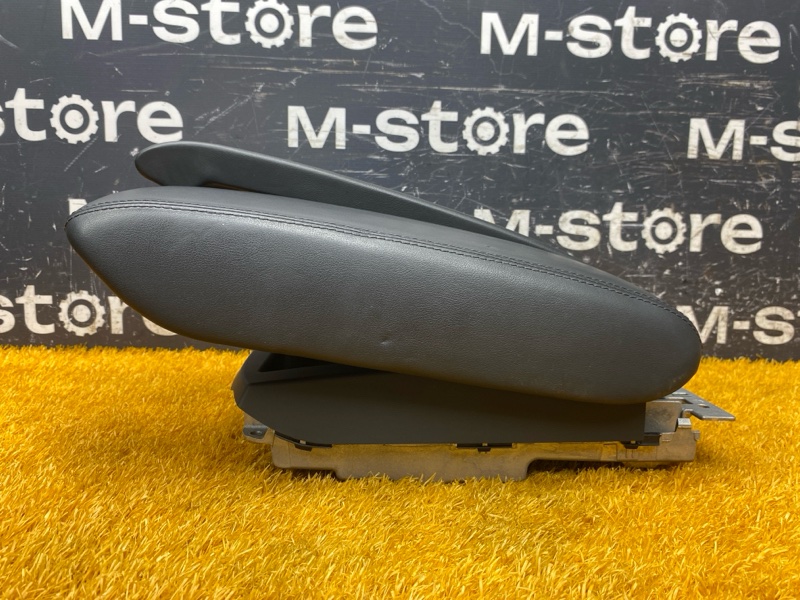 подлокотник, 5000 рублей, Красноярск