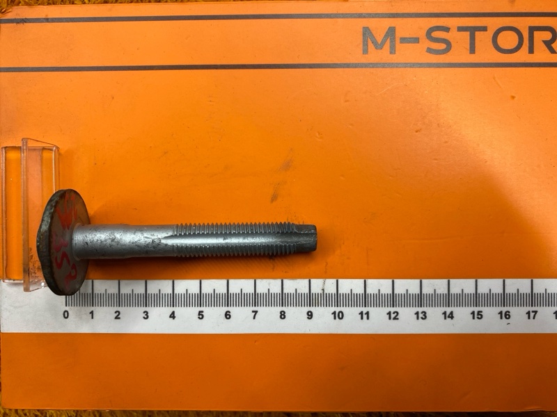 Болт развальный, 600 рублей, Красноярск