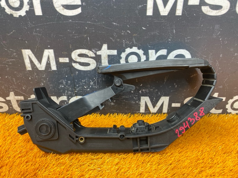 педаль газа, 1000 рублей, Красноярск