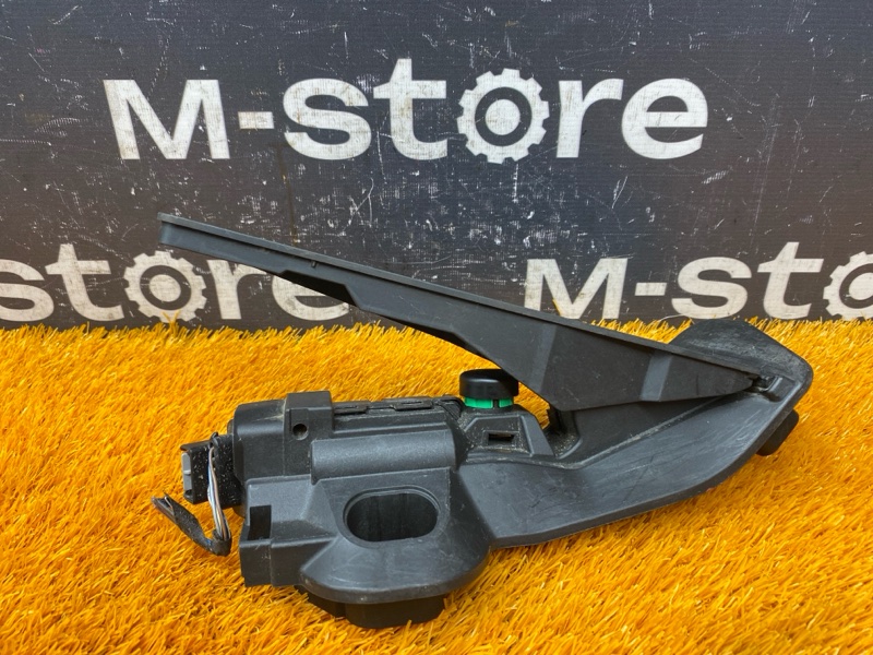 педаль газа, 1000 рублей, Красноярск