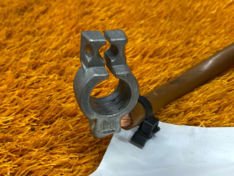 Клемма аккумулятора минус, 500 рублей, Красноярск