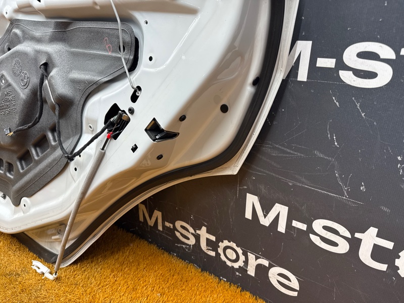 дверь, 10000 рублей, Красноярск