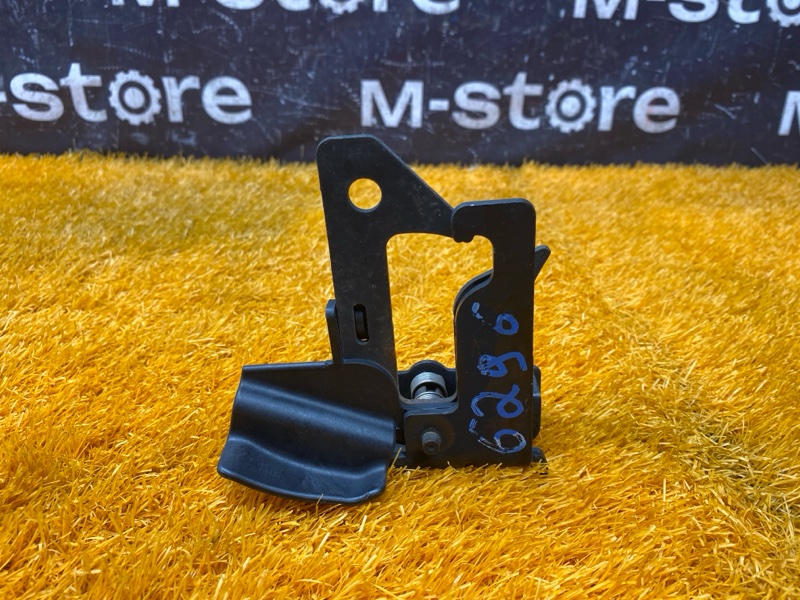 замок капота, 1000 рублей, Красноярск