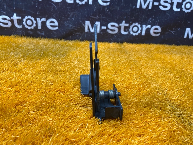 замок капота, 1000 рублей, Красноярск