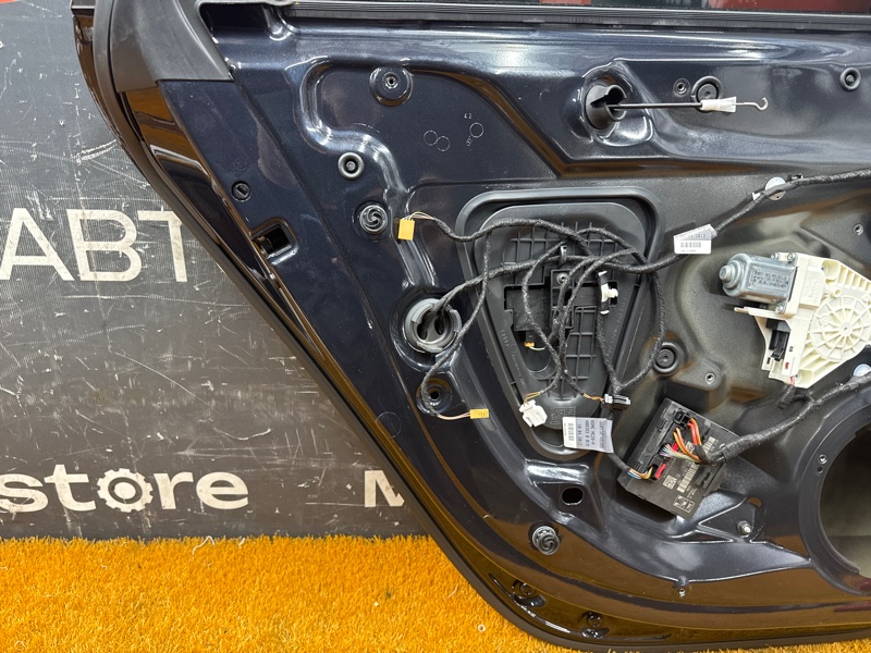 дверь, 10000 рублей, Красноярск