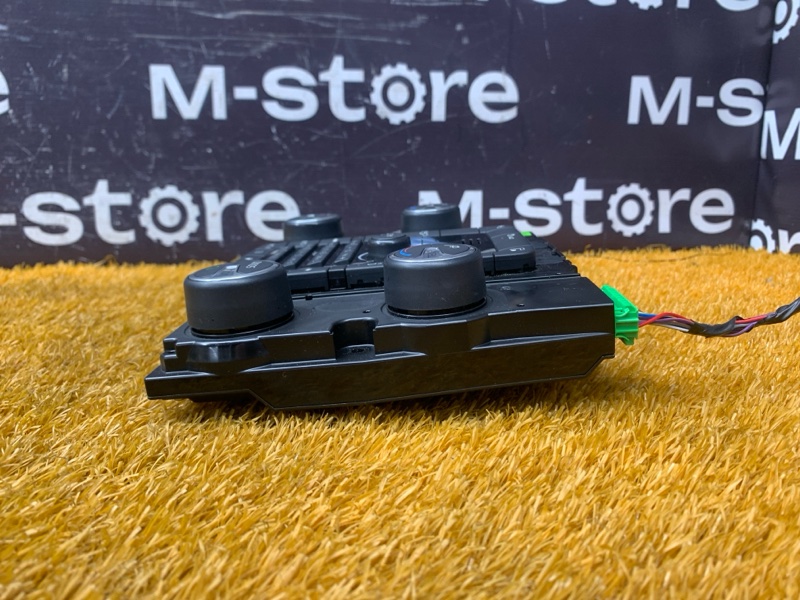 блок управления климат-контролем, 2000 рублей, Красноярск