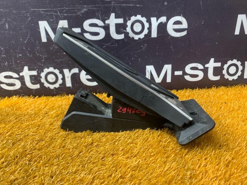 педаль газа, 1300 рублей, Красноярск