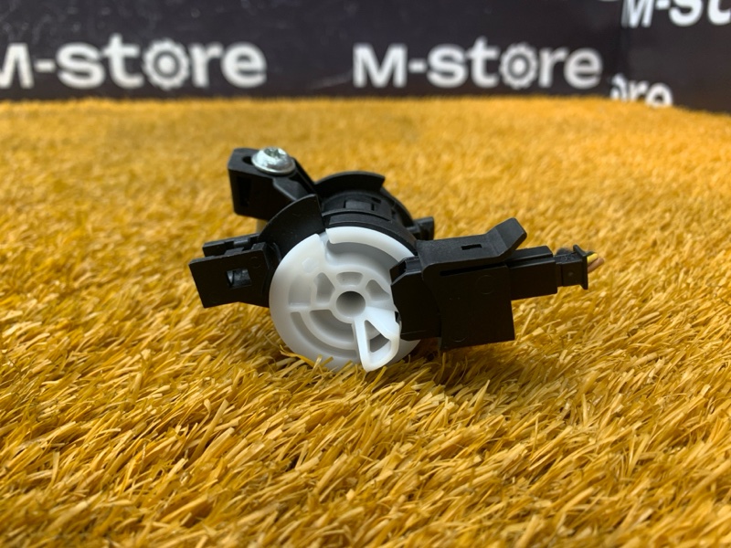 личинка замка багажника, 800 рублей, Красноярск