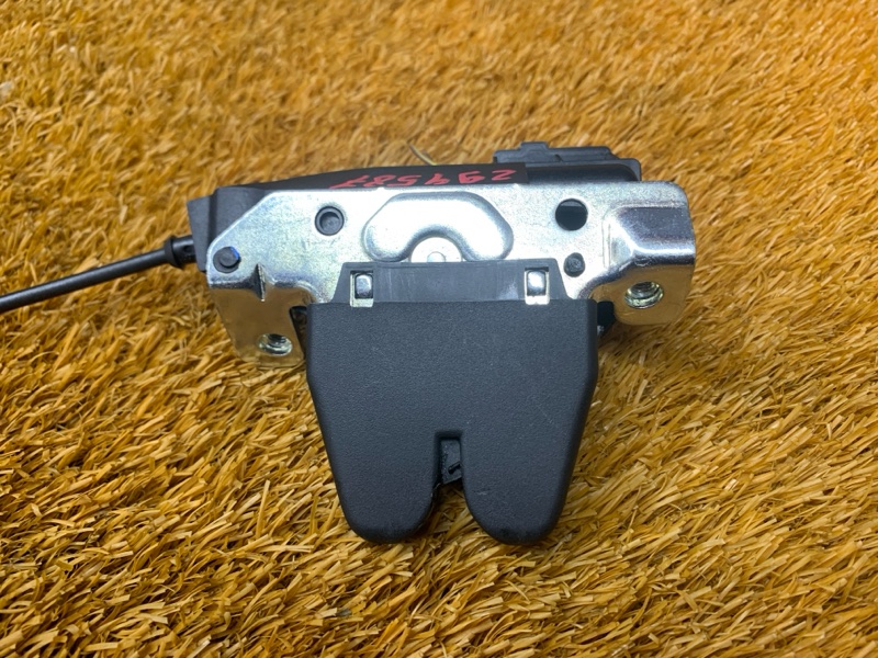 замок багажника, 1000 рублей, Красноярск