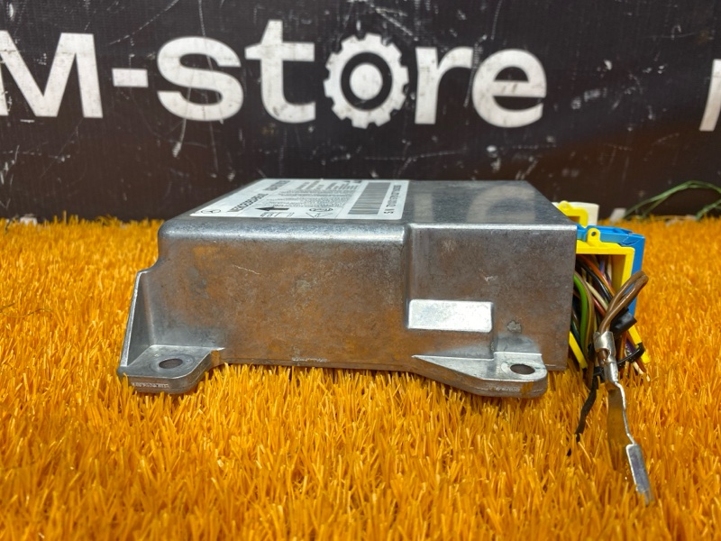 Блок управления Airbag, 2000 рублей, Красноярск