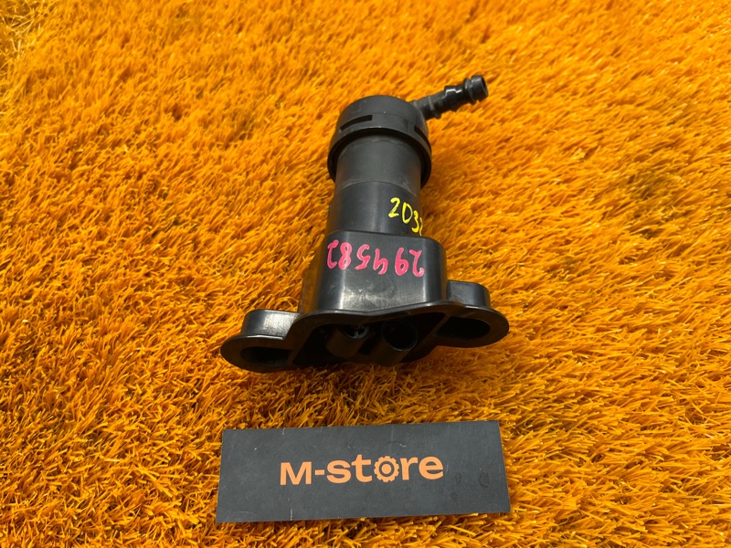 Форсунка омывателя фары, 1000 рублей, Красноярск