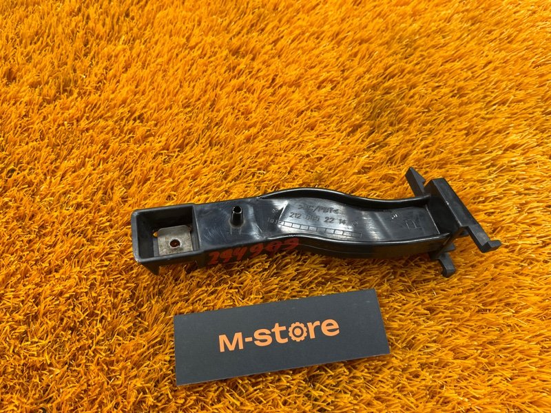 крепление бампера, 1000 рублей, Красноярск