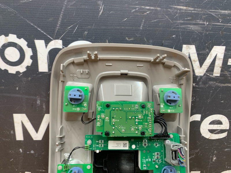 плафон освещения, 900 рублей, Красноярск