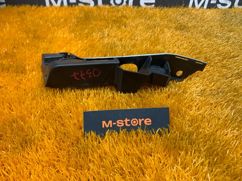 крепление бампера, 1500 рублей, Красноярск