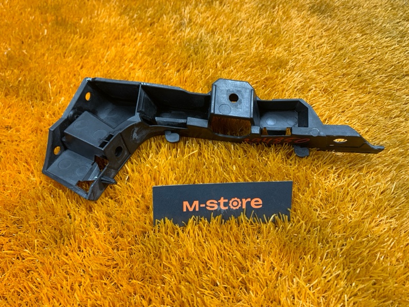 крепление бампера, 1500 рублей, Красноярск