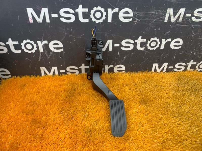 педаль газа, 1400 рублей, Красноярск