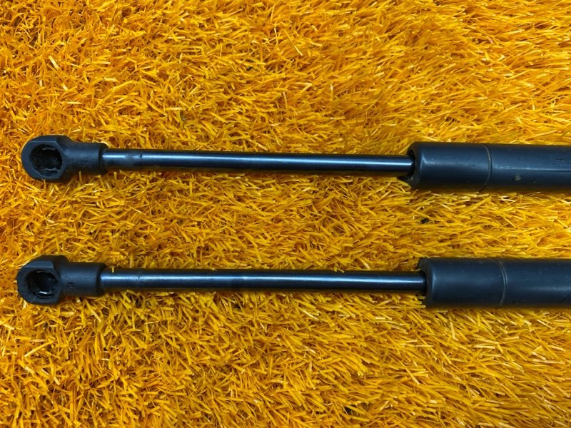 амортизатор багажника, 1000 рублей, Красноярск