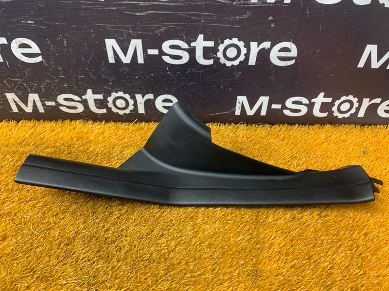 Накладка на порог салона, 300 рублей, Красноярск