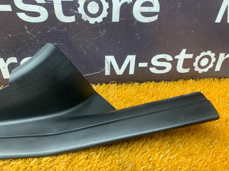 Накладка на порог салона, 400 рублей, Красноярск