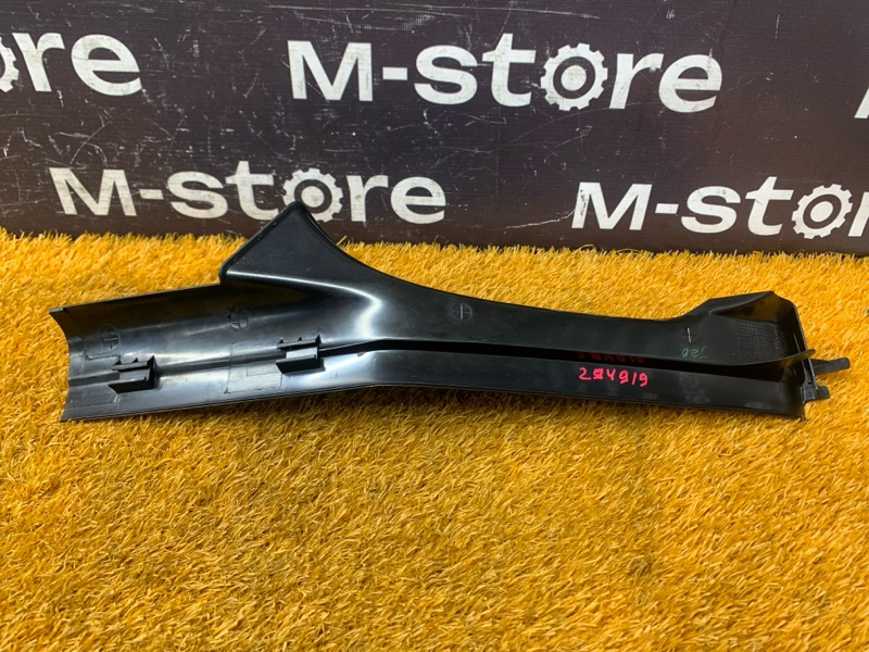 Накладка на порог салона, 400 рублей, Красноярск