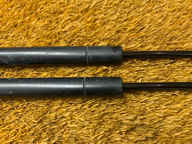 амортизатор капота, 1000 рублей, Красноярск