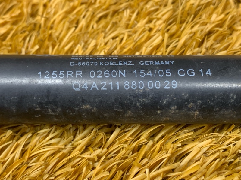 амортизатор капота, 1000 рублей, Красноярск