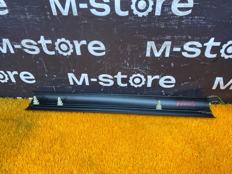 Накладка на порог салона, 200 рублей, Красноярск