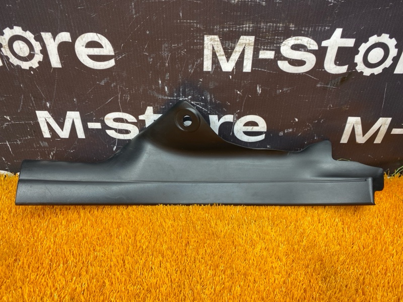 Накладка на порог салона, 200 рублей, Красноярск